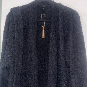 Skims Robe- no longer available- size L/XL- black